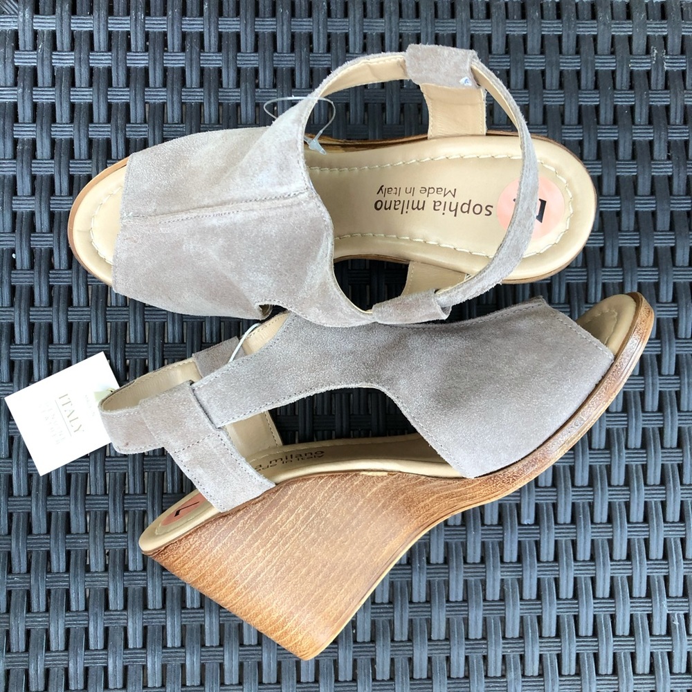 Sofia Milano | Suede Wedge Sandals 💗💗
